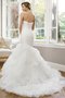 Abito da Sposa con Increspature in Tulle Naturale con Applique Stravagante